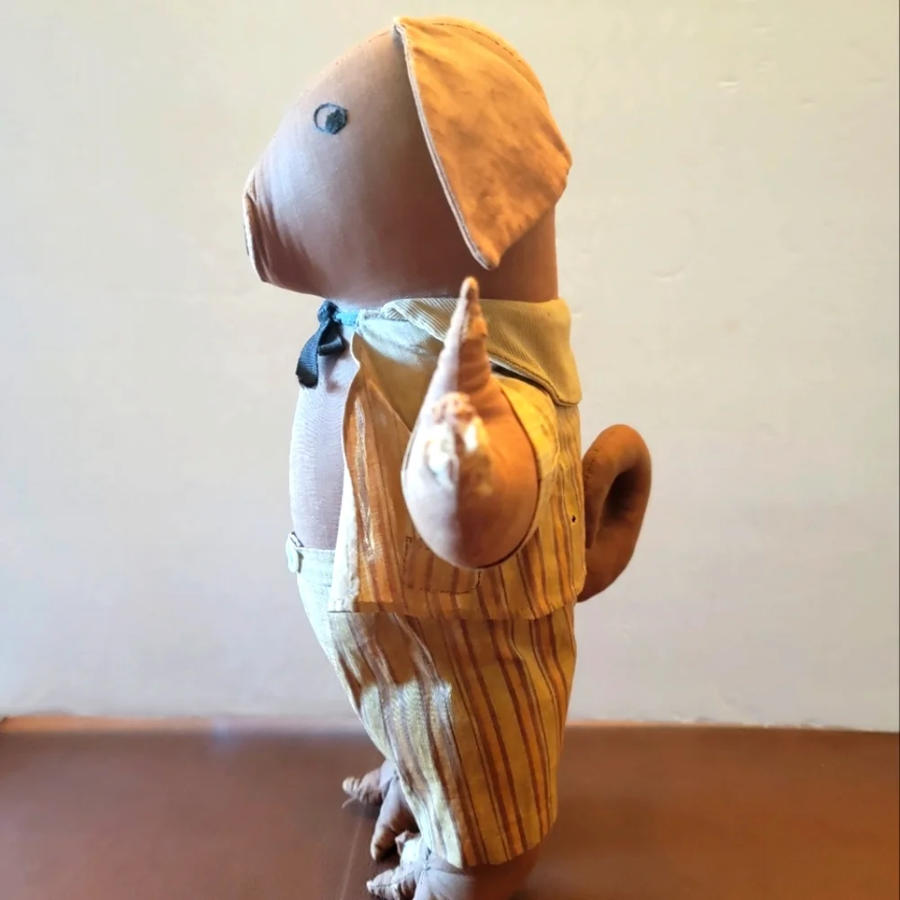 Primitive Antique Pig Toy